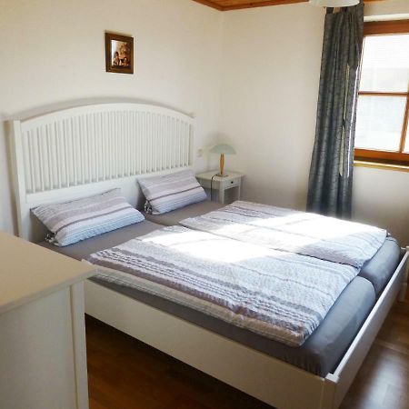 Ferienwohnung Boesch Taching am See Dış mekan fotoğraf